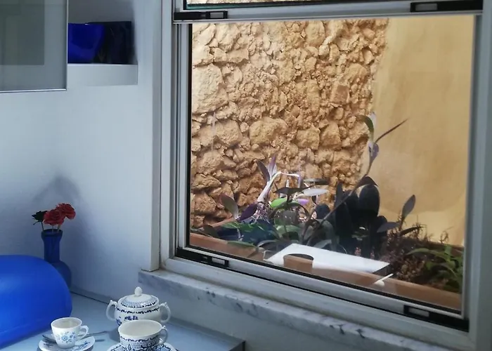 アパート Bubibi カリアリ